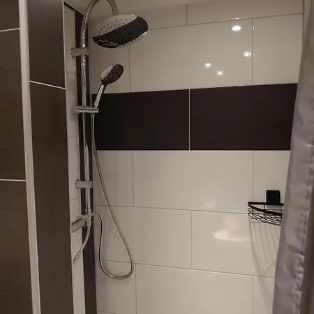 Elmo's Nest דירה *